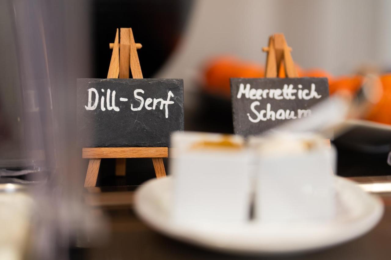 Hotel Schatzmann Triesen Exteriör bild